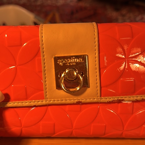 Wallet - Picture 2 of 3